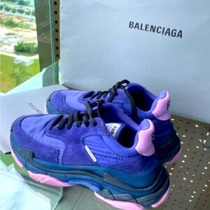 BALENCIAGA SNEAKERS